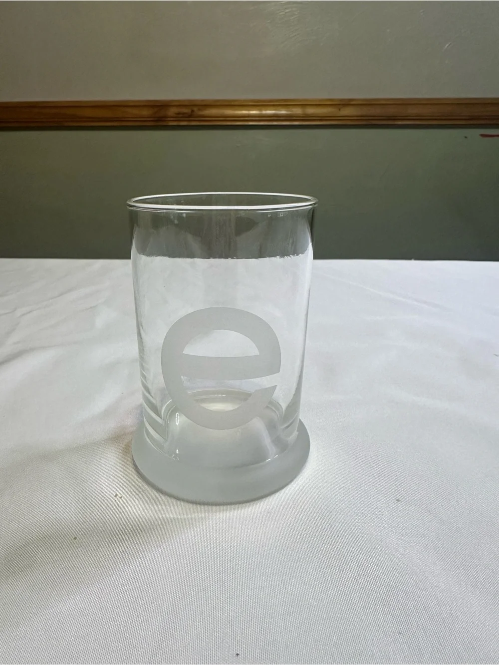 Set of 6 Clear Glass Tumblers with Frosted Emblem the letter E - Clear